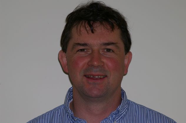 Smile Montreal Patient Before Veneers